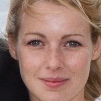 Fleur Lise Heuet Çıplak
