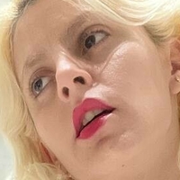 Gemiliani Lujan Çıplak