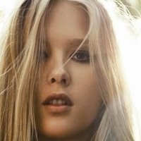 Gianne Albertoni Çıplak