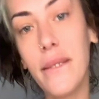 Hannah Peachey Çıplak