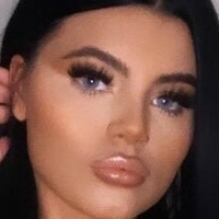 Haylee Pretty Çıplak