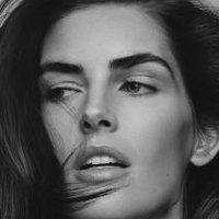 Hilary Rhoda Çıplak