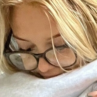 Hollie Chamberlain Çıplak