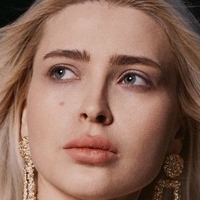Iana Saliuk Çıplak