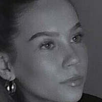 iidaamilda Çıplak