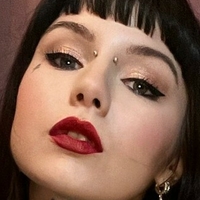 Irina Leikam Çıplak