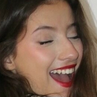 Isabele Machado Alves Çıplak