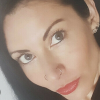 Janina Tregambe Çıplak