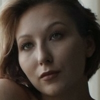 Julie Hielbert Çıplak