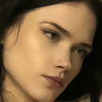 June Aila Çıplak