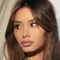 Kaile Goh Çıplak