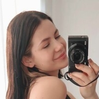 karinakliauz Çıplak