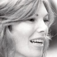 Kate Woodville Çıplak