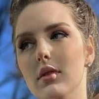 Kelley J Çıplak