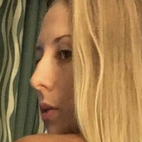 Kelly Young Çıplak