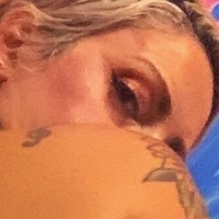 Keri Love Çıplak