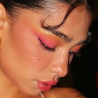 Kira Herman Çıplak