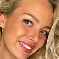 Laura Glentemose Çıplak