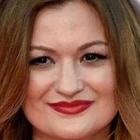 Leah McKendrick Çıplak