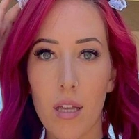 Lee Simmons Çıplak