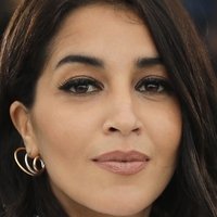 Leïla Bekhti Çıplak