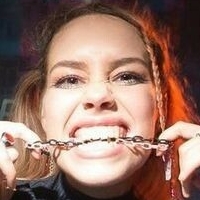 Lera Valerianka Çıplak