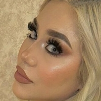 Lesley Karlette Çıplak
