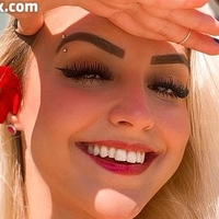 Leticia Ferrazzani Çıplak