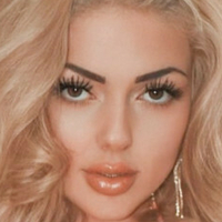 Leylah Linda Çıplak