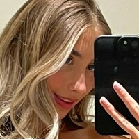 Lily Phillips Çıplak
