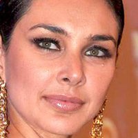 Lisa Ray Çıplak