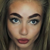 livionly Çıplak