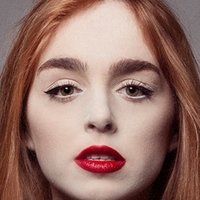 Louisa Connolly-Burnham Çıplak