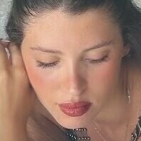 louisaraiin Çıplak