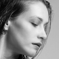 Lucy Holmes Çıplak