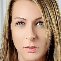 Lydia Luxy Çıplak