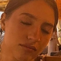 Mackenzie Ziegler Çıplak