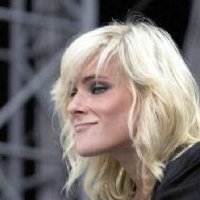 Maja Ivarsson Çıplak
