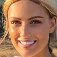 Marie Hoffmann Çıplak