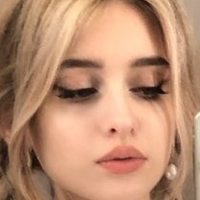 Maryana Moss Çıplak
