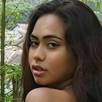 Maureenmanisha Çıplak