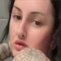 Mazikeen Gme Çıplak