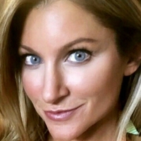 Mckinzie Çıplak