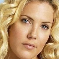 Mercedes McNab Çıplak