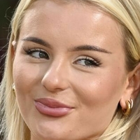 Mia Slater Çıplak