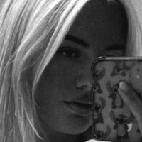 Mic’d Up Issy Çıplak