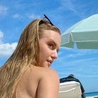 Michaela Buzgovicova Çıplak