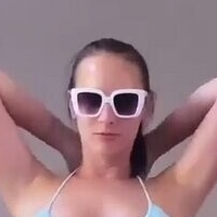 Miss Felicity Davis Çıplak