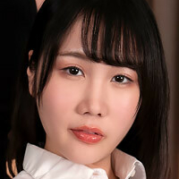 Momo Mogami Çıplak