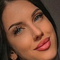 Nata Wojtowich Çıplak
